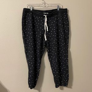 Old Navy Black With White Stars Capri Joggers, Sleep Pants